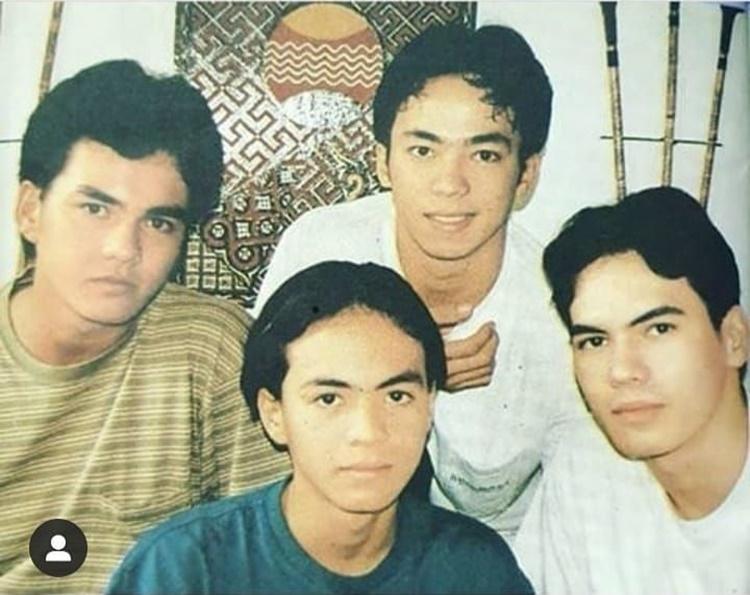 Kompak Sejak Kecil, Ini 10 Potret Harmonis Syach Bersaudara