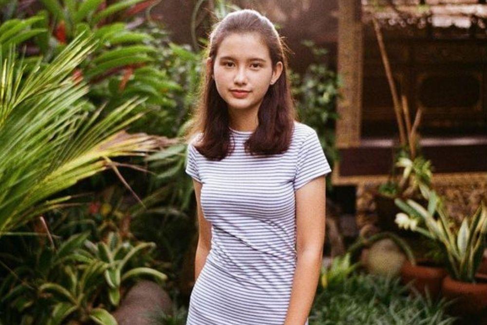 Miliki Kecantikan Alami, Intip Pesona Sarah Menzel Berpulaskan Makeup