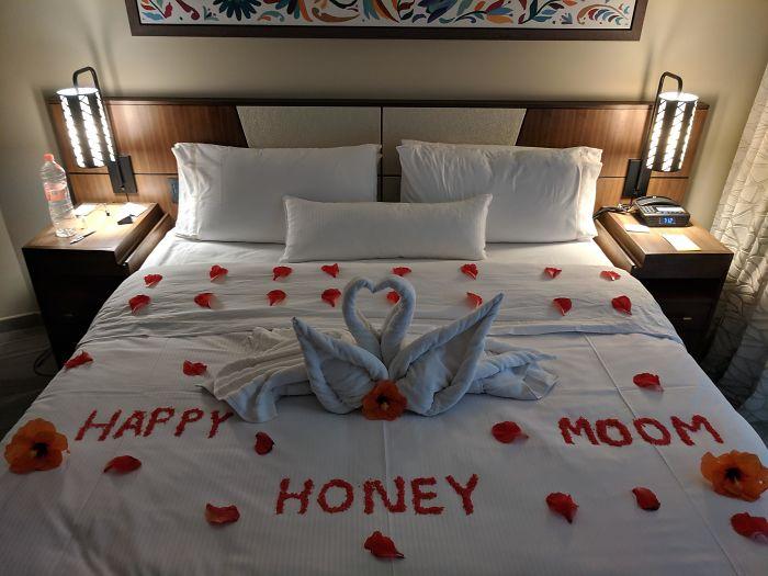 Bikin Ngakak, Ini Kumpulan Hotel dan Airbnb Zonk dari Penjuru Dunia