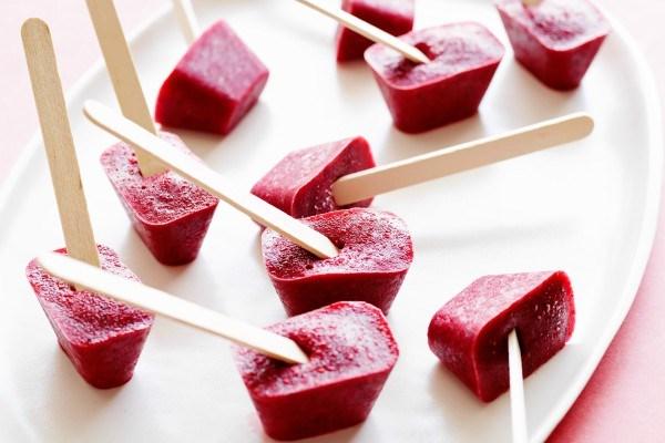 Nggak Hanya Es Batu, 6 Ice Tray Hack ini Segarkan Sajianmu