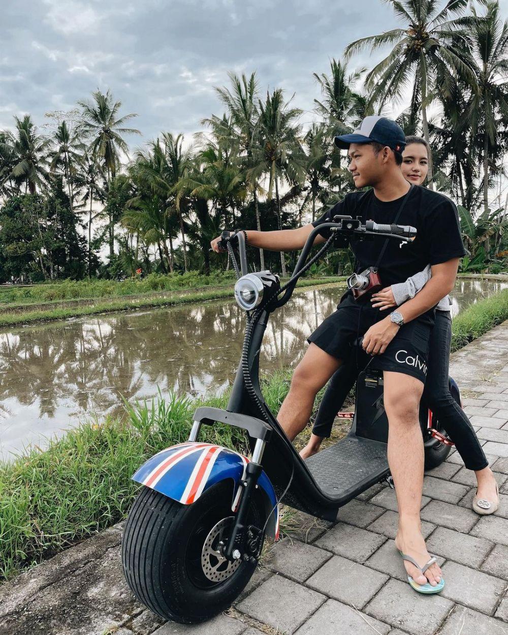 Langgeng Terus, Ini 9 Artis Pria yang Pacaran dengan Non Selebriti
