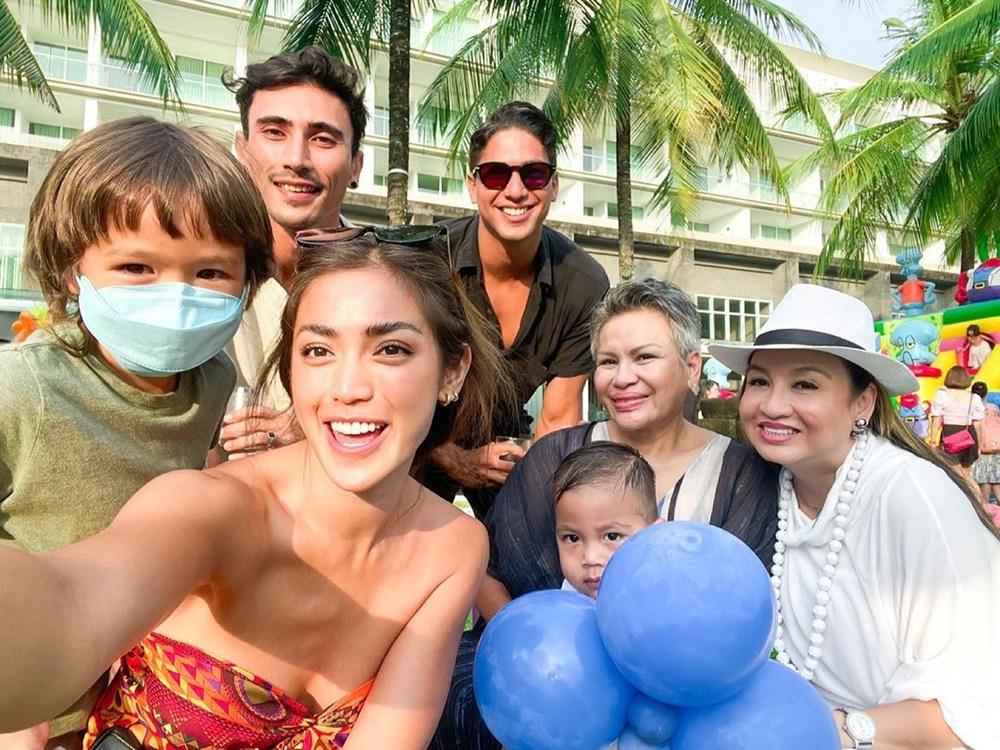 Diisukan Pacaran, 7 Momen Kedekatan Jessica Iskandar & Vincent Verhaag
