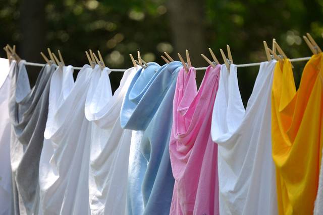 5 Tips Merawat Hijab Plisket Supaya Lipatannya Tahan Lama