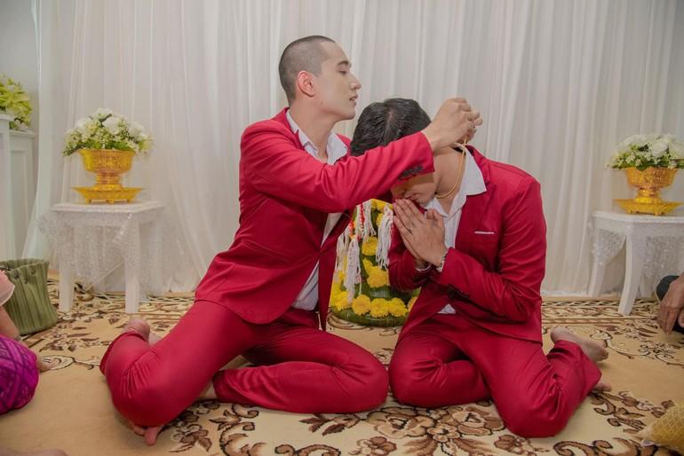 8 Fakta Pernikahan Pasangan Gay Thailand yang Dihujat Orang Indonesia