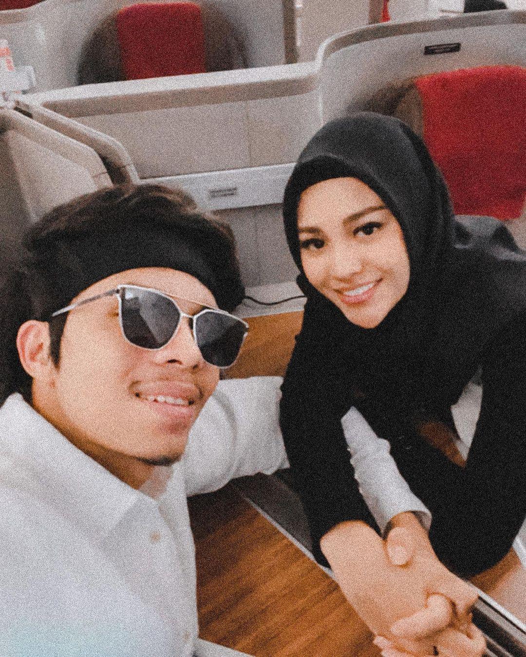 Sambut Ramadan, Intip Gaya Baru Aurel Hermansyah Menggunakan Hijab