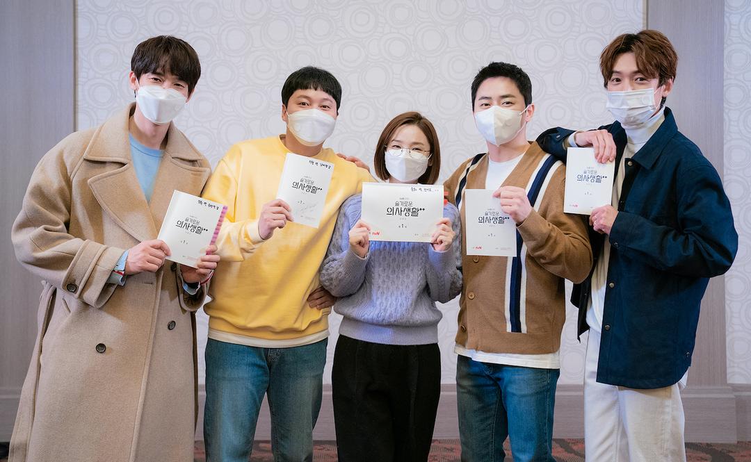 Tayang 17 Juni, Ini 5 Alasan 'Hospital Playlist S2' Layak Ditunggu