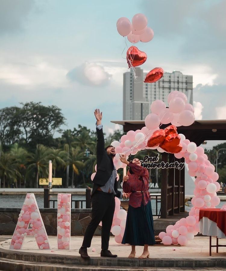 10 Momen Seru Ammar Zoni & Irish Bella Rayakan Anniversary Pernikahan