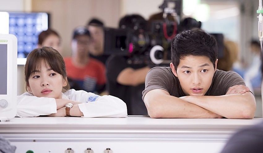 12 Potret Mesra Song Joong Ki-Jeon Yeo Bin vs Song Hye Kyo