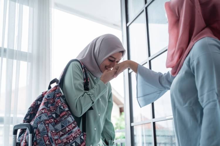 30 Contoh Kata  Kata  Minta  Maaf  kepada Orangtua Saat Lebaran 