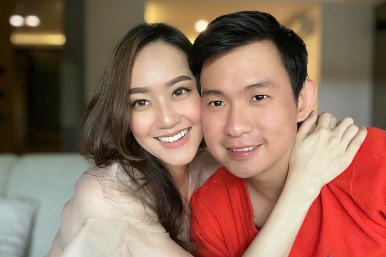 5 Artis Ini Menikah dengan Pendeta, Ada yang Dipisahkan Maut