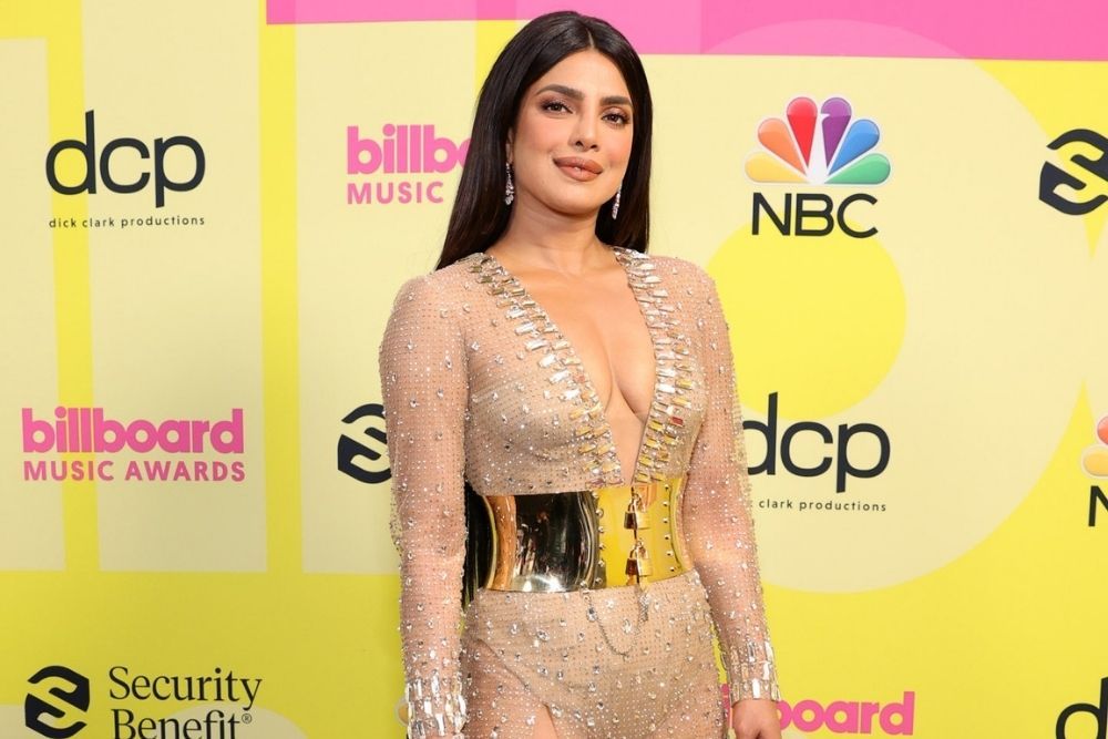 7 Penampilan Paling Eye Catching di Ajang Billboard Music Awards 2021 