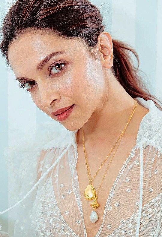 Kental Nepotisme, Ini 12 Artis Bollywood yang Sukses di Kaki Sendiri