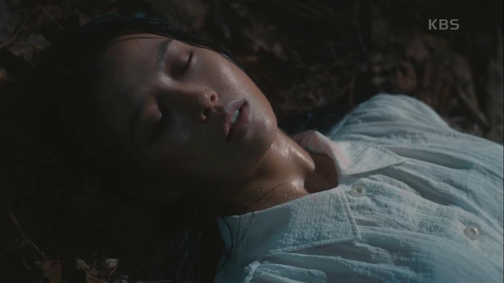 Dijuluki Sad Girl, Ini 9 Perjalanan Hidup Go Min Si di 'Youth of May'
