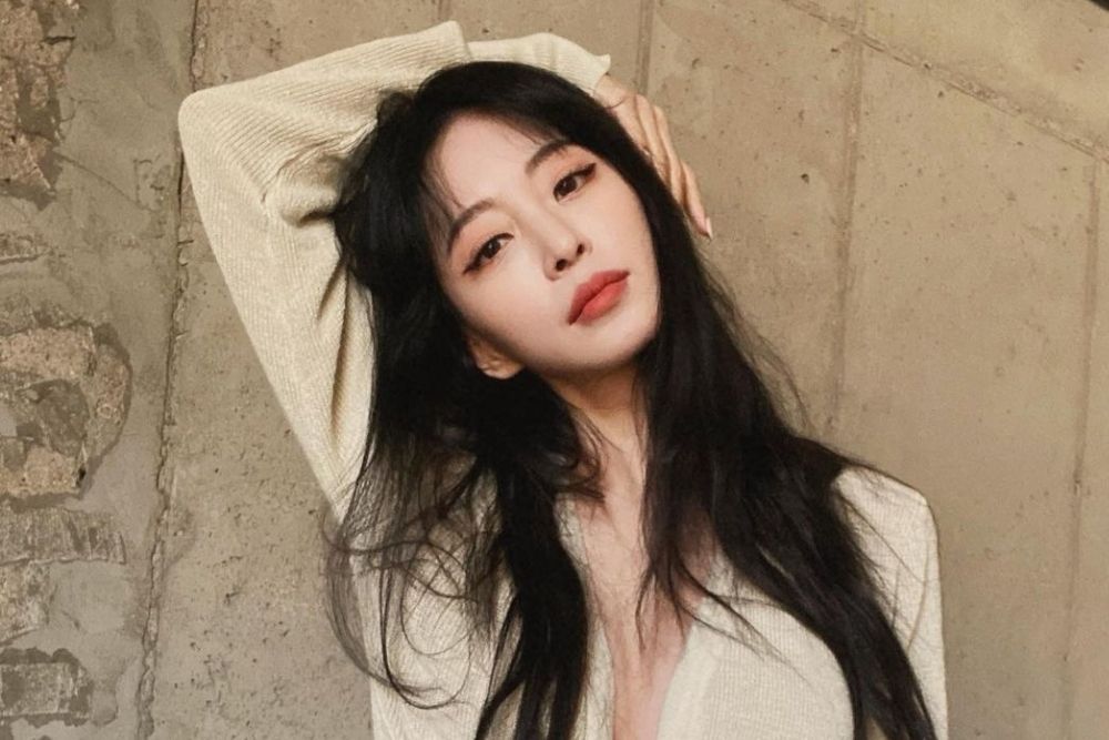 Dituduh Pernah Jadi PSK, Intip Potret Han Ye Seul yang Sensual  