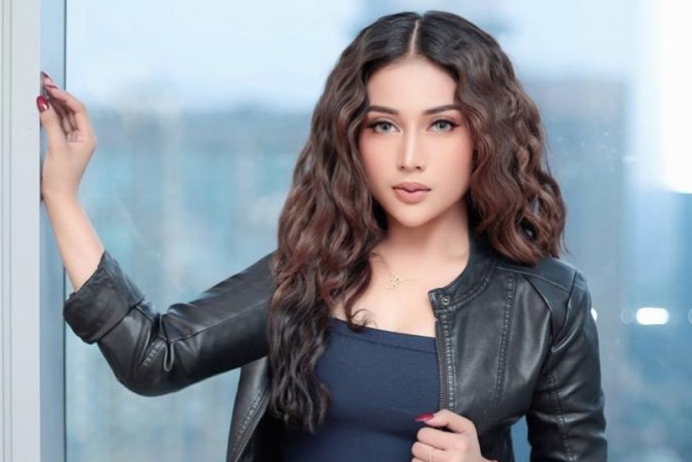 Seksinya Cynthia Ramlan, Aktris yang Dijodohkan dengan Randy Martin 