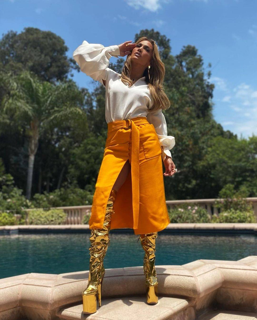 jennifer lopez boots