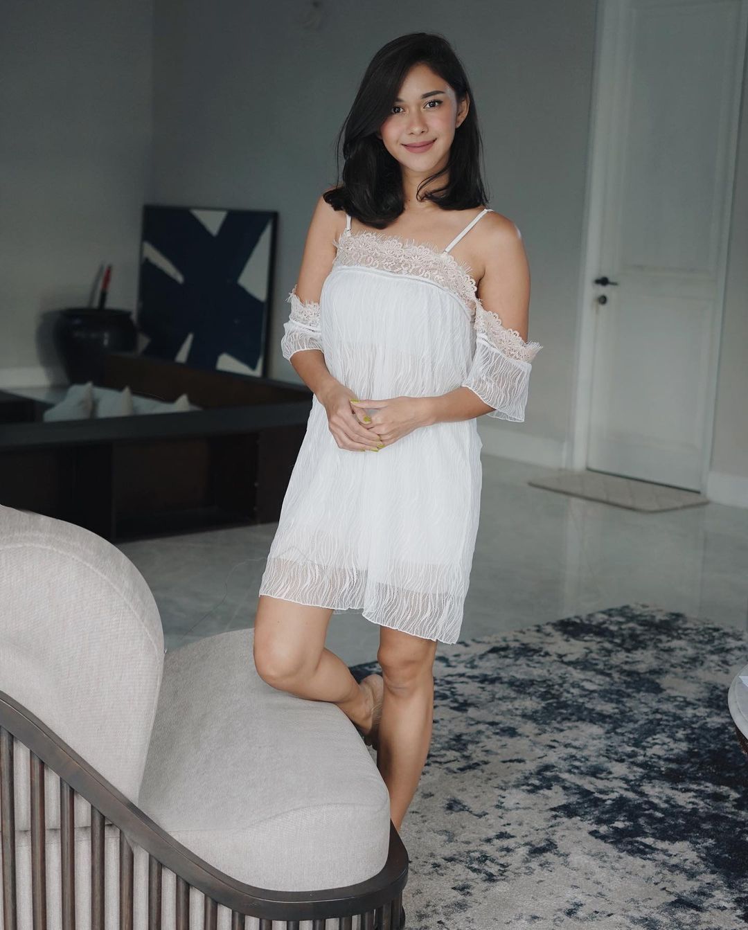 11 Seleb Indonesia yang Dijuluki Mom Body Goals