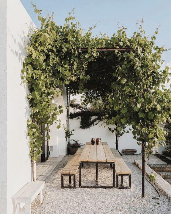11 Ide Desain Rooftop Rumah Agar tidak Panas dan Membosankan