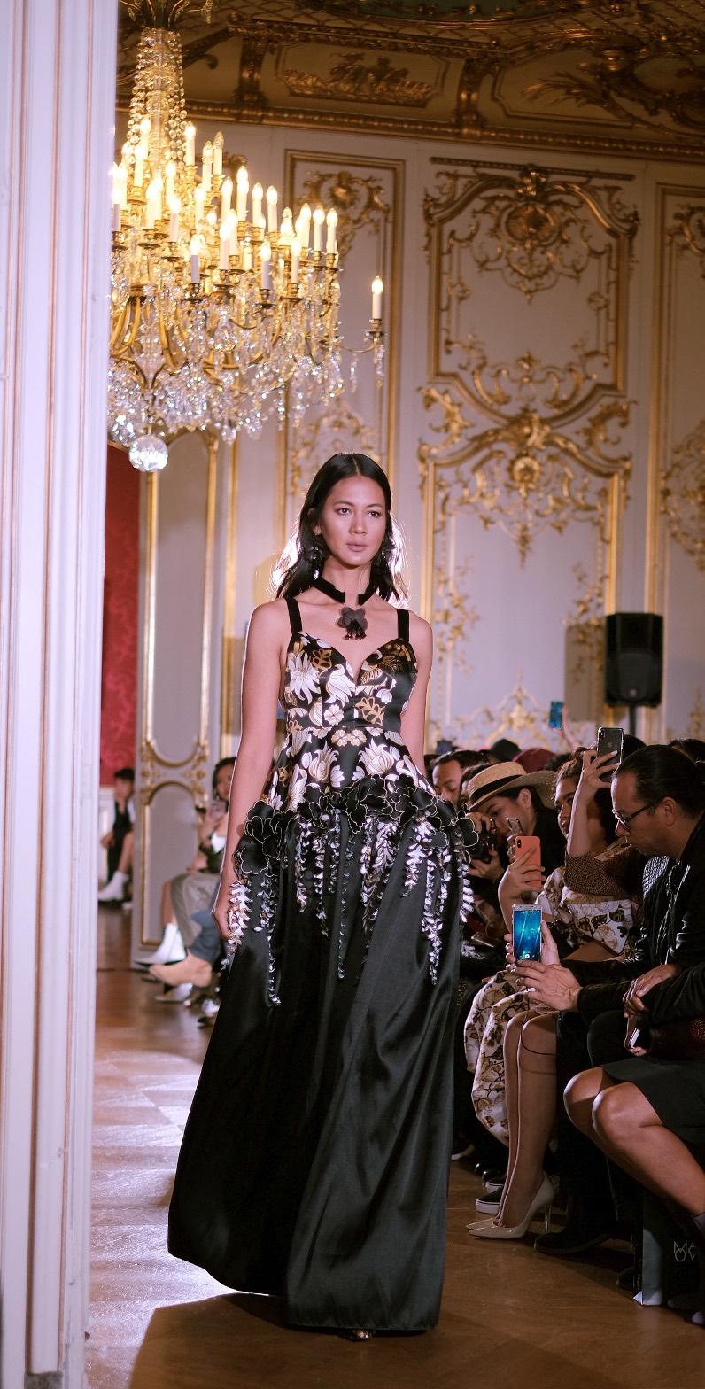Para Model Indonesia yang Pernah 'Jalan' di Fashion Show Luar Negeri