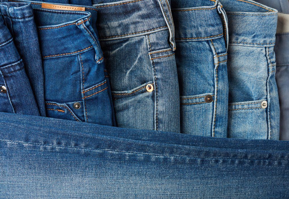 Tips Memilih Celana Jeans yang Tepat dan Sesuai Bentuk Tubuh