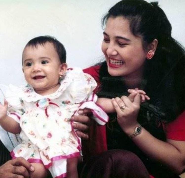 9 Potret Lawas Ibu Artis Saat Muda, Jadi Primadona di Masanya