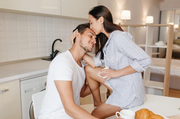Catat! Inilah 15 Jenis Ciuman yang Paling Disukai Laki-laki