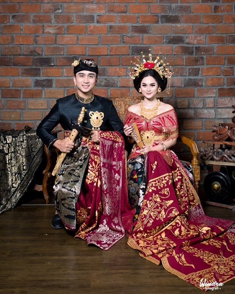 10 Foto Pre-Wedding Lutfi Agizal dan Nadya Indry, Pakai Adat Bali!