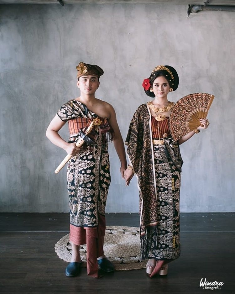 10 Foto Pre-Wedding Lutfi Agizal dan Nadya Indry, Pakai Adat Bali!