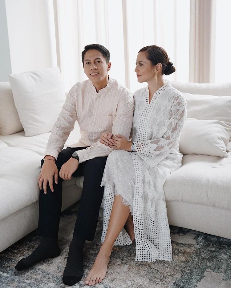Akrab Sama Calon Mertua, 8 Momen Pevita Pearce di Nikahan Adik Arsyah