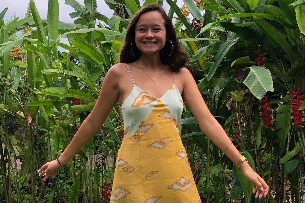 7 Potret Melati Wijsen, Wakil Indonesia di Festival Film Cannes 2021