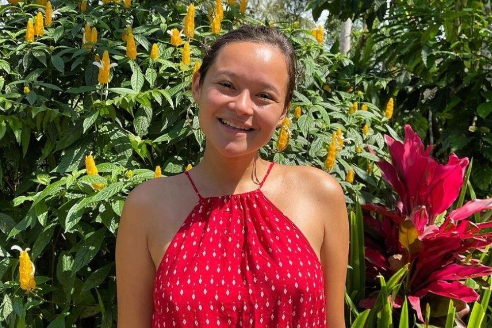 7 Potret Melati Wijsen, Wakil Indonesia di Festival Film Cannes 2021