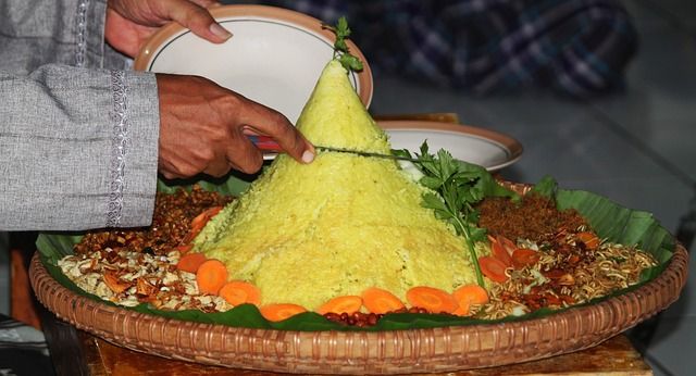 Ini 6 Fakta Tentang Tumpeng yang Filosofis