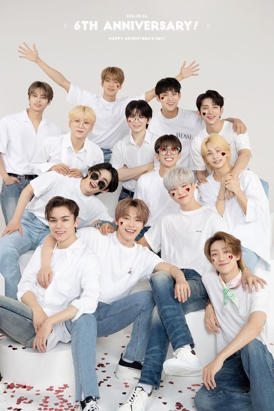 Semua Member SEVENTEEN Perbarui Kontrak dengan Pledis Entertainment