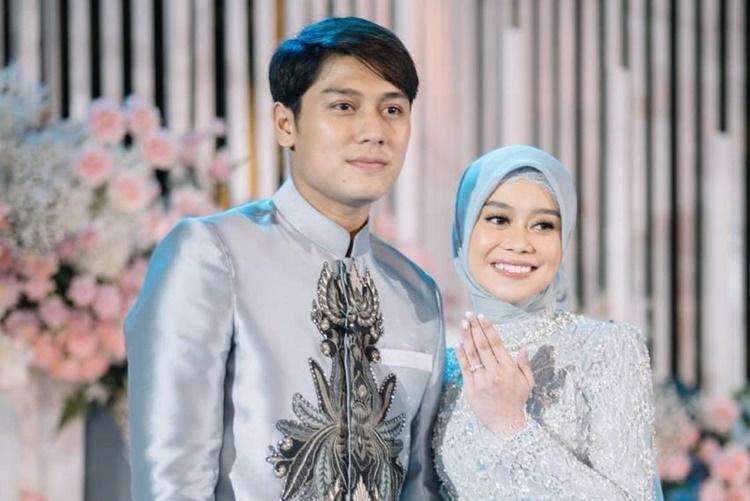 10 Artis yang Pernikahannya Dituduh Settingan oleh Netizen, Kenapa?