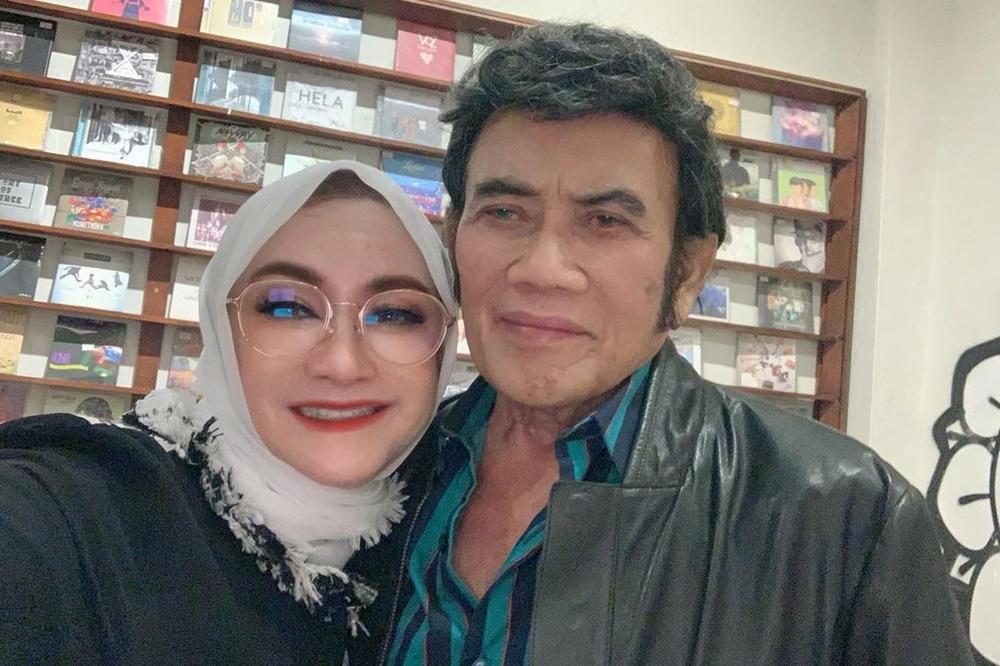 Kisah Cinta Berliku, 8 Artis Pria Ini Pernah Nikah 3 Kali Bahkan Lebih