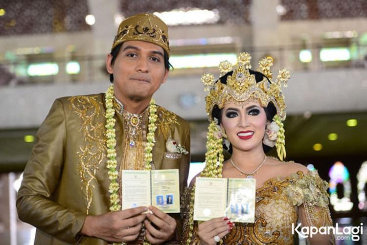 10 Artis yang Pernikahannya Dituduh Settingan oleh Netizen, Kenapa?