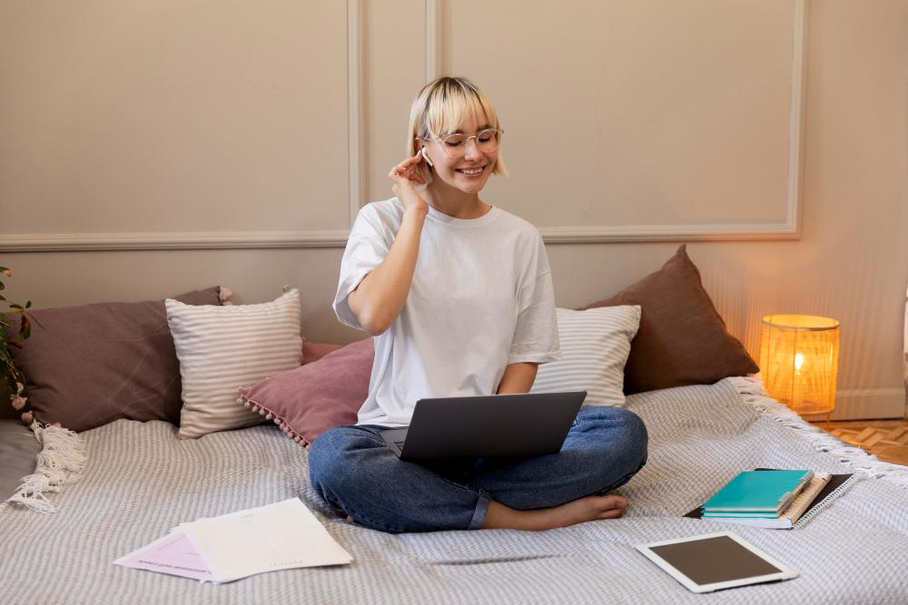 7 Cara Melakukan Quickie Sex Saat Work From Home