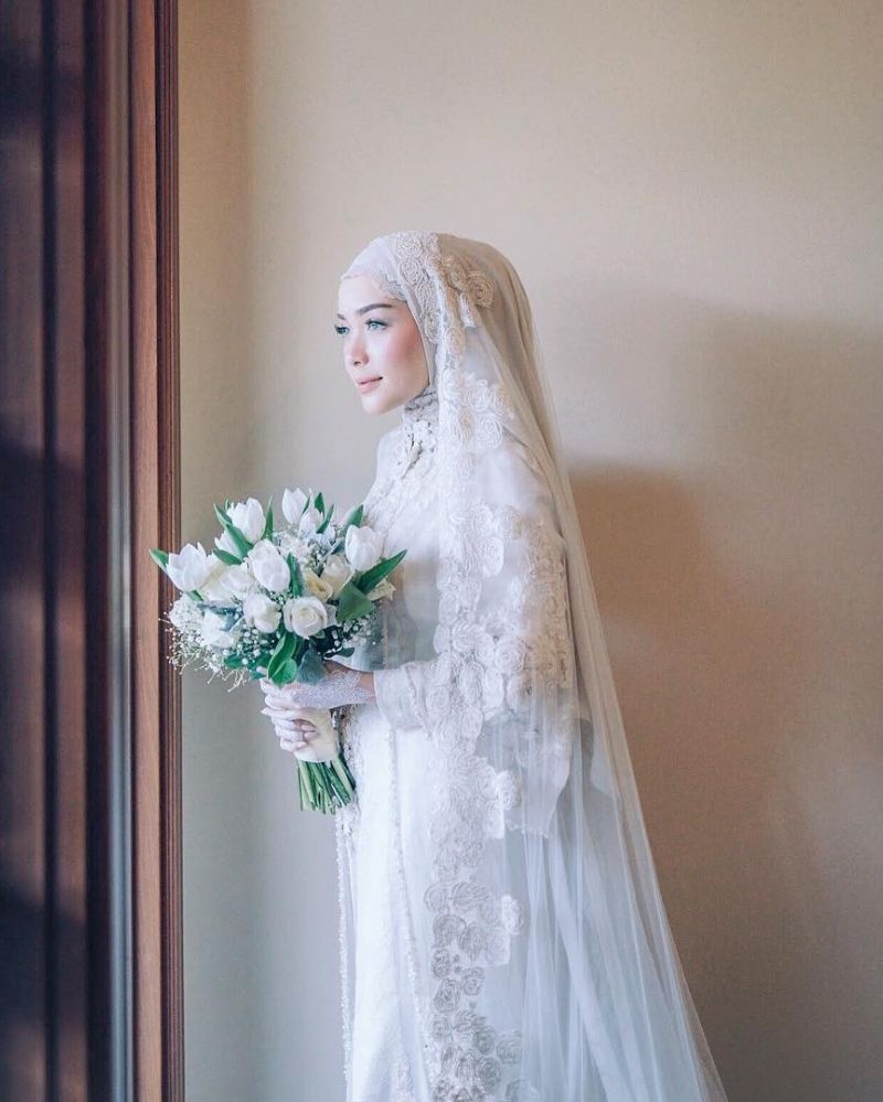 Pola Gaun yang Sempurna untuk calon pengantin wanita