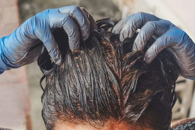 Supaya Rambut Tidak Rusak, Ini Tips Bleaching yang Bisa Kamu Lakukan
