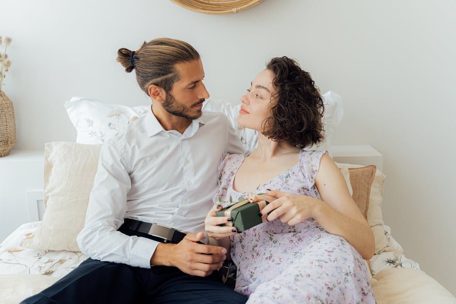 Bahaya, Ini 6 Tanda Masalah Keuangan dalam Hubungan Pernikahan!
