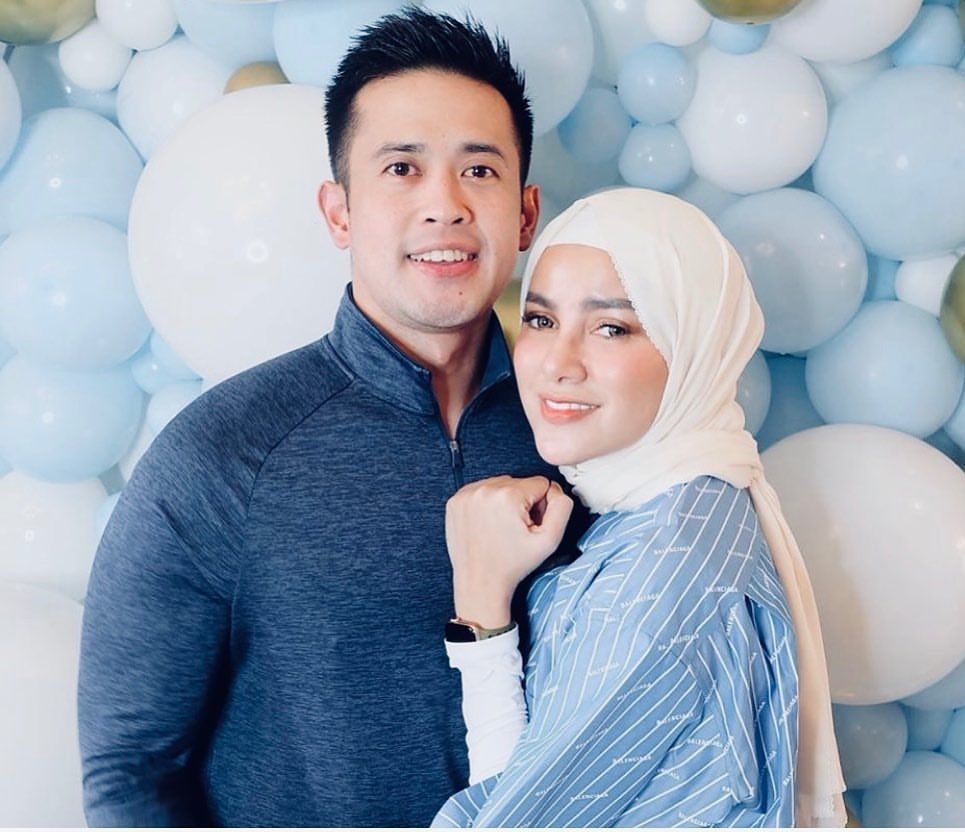 Bukan dari Kalangan Seleb, Ini 9 Sosok Suami Presenter Indonesia