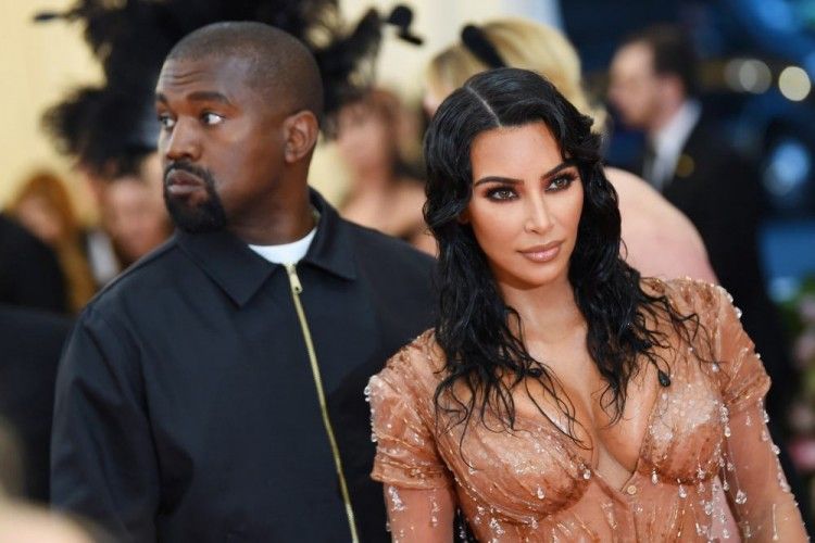 5 Fakta Terbaru Hubungan Kim Kardashian & Kanye West, Pernah Selingkuh