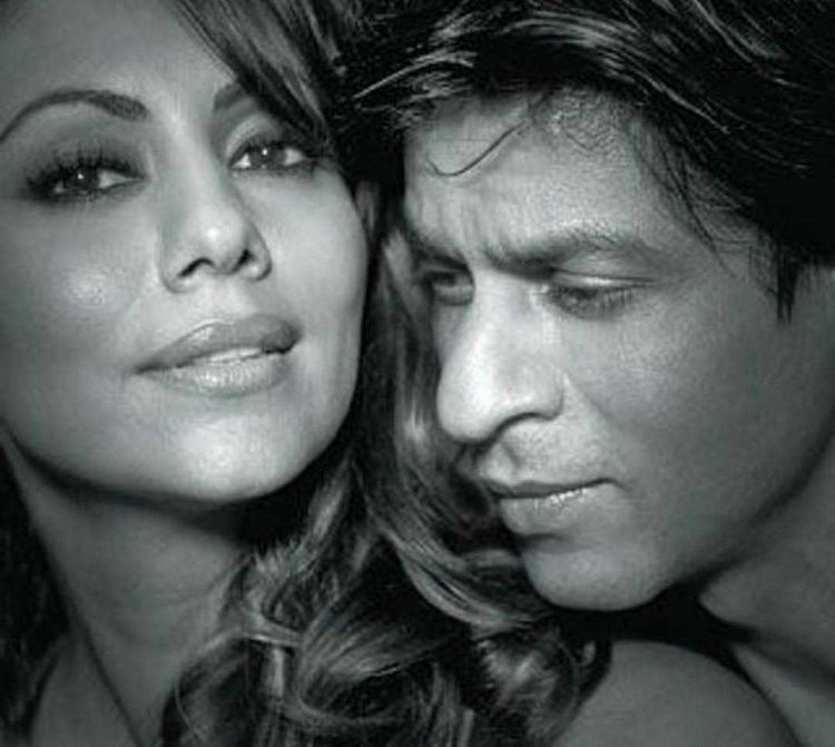 10 Potret Lawas Shah Rukh Khan dan Istri, Langgeng Meski Beda Agama