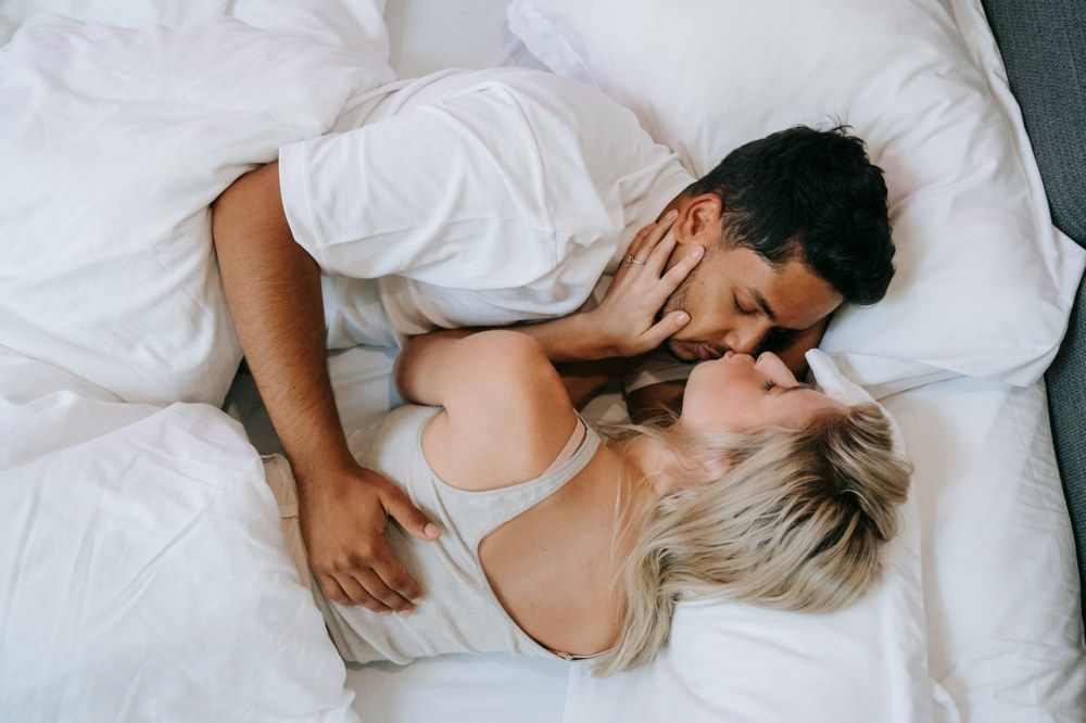 5 Trik yang Bisa Membuatmu Rasakan Orgasme Terbaik Saat Bercinta 