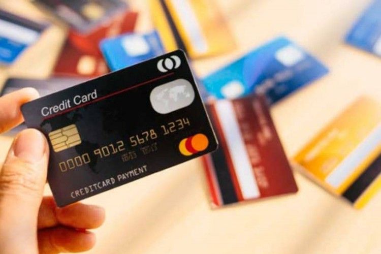Perlu Dicermati, Inilah Keunggulan dan Kelemahan Kartu Kredit 