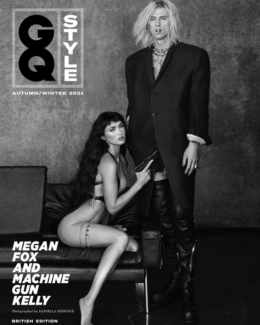 Bumbu Seks di Foto Megan Fox & Machine Gun Kelly, Kelewat Seksi!