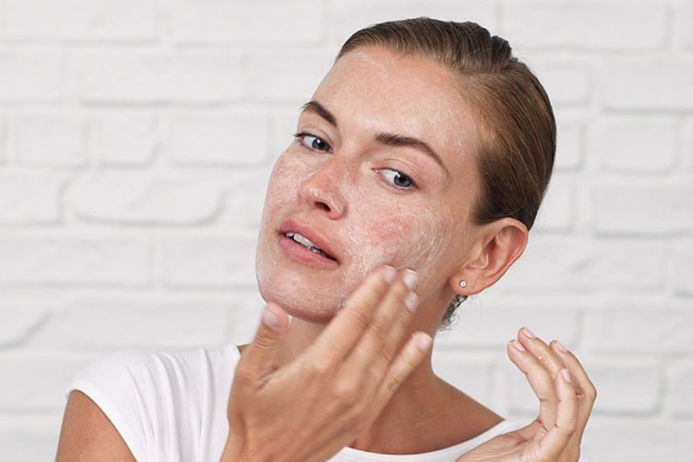 7 Kebiasaan yang Bikin Skin Barrier Rusak