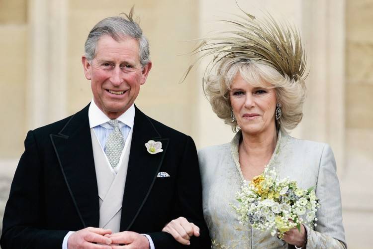 Penuh Liku, 10 Potret Kisah Cinta Pangeran Charles & Camilla