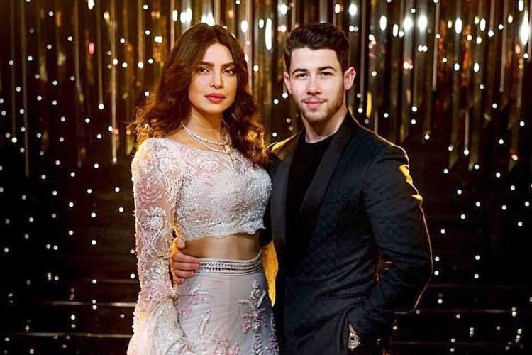 Hapus Nama Suami, 5 Fakta Isu Perceraian Priyanka Chopra & Nick Jonas