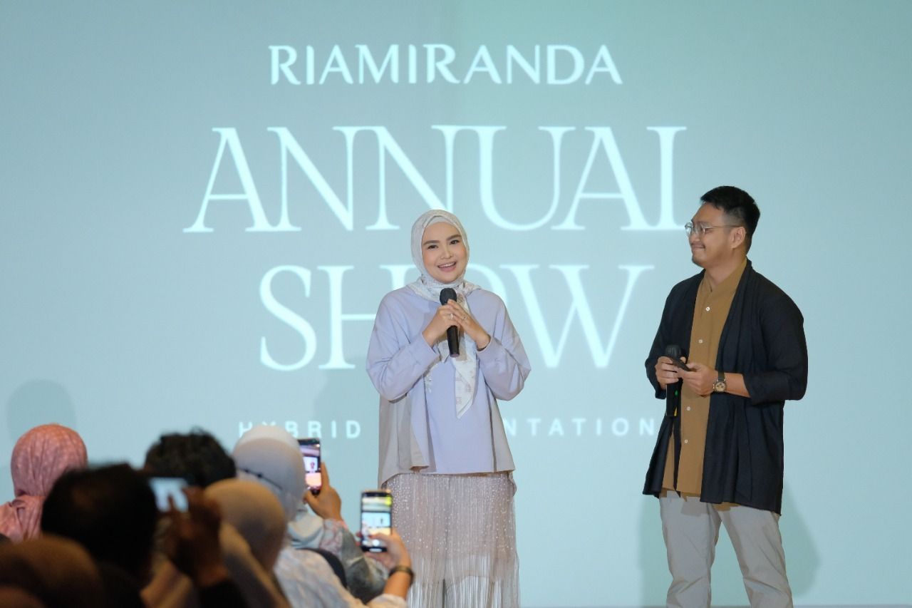 Ria Miranda Gelar Annual Show Menyambut 10 Tahun Minang Heritage